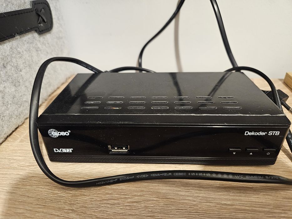 Dekoder DVBT-2 stan bdb Globo