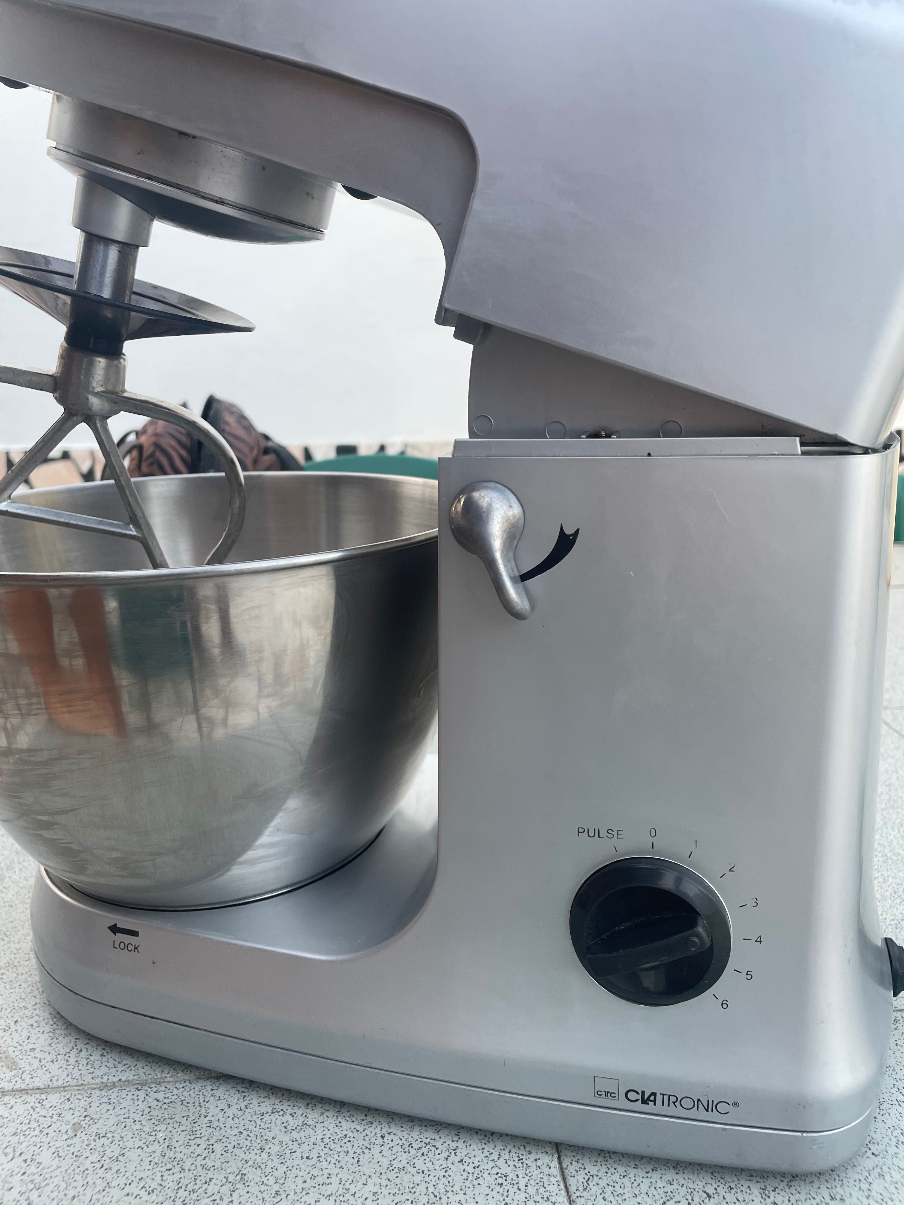 Batedeira de cozinha profissional