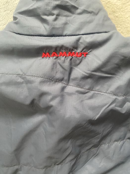 Mammut пуховик L-XL розм