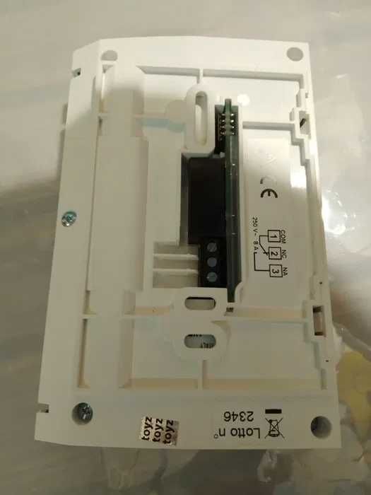 Sterownik cyfrowy termostat ścienny VEMER VE013900