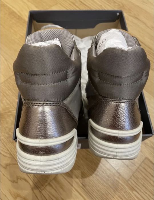 Ботинки Ecco 37 размер