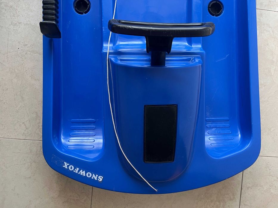 Trenó Neve com Volante e Travão