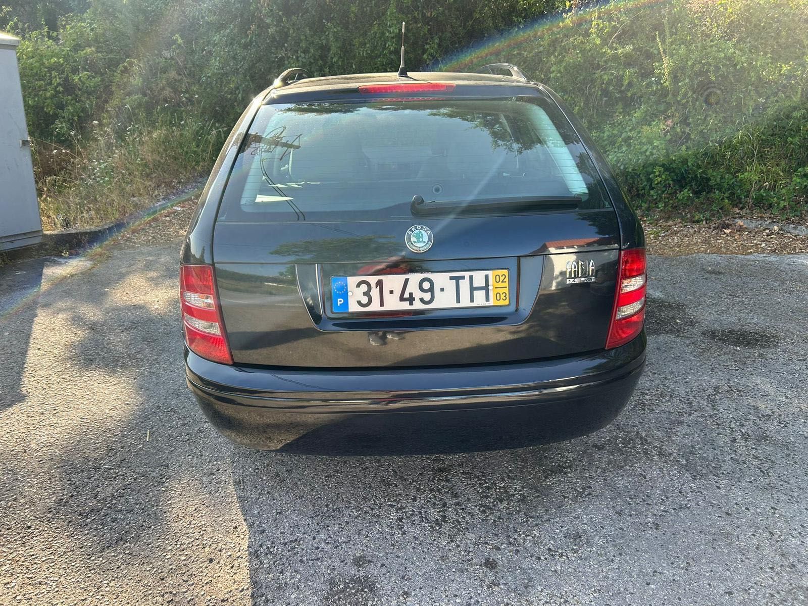 Fabia bem novinho