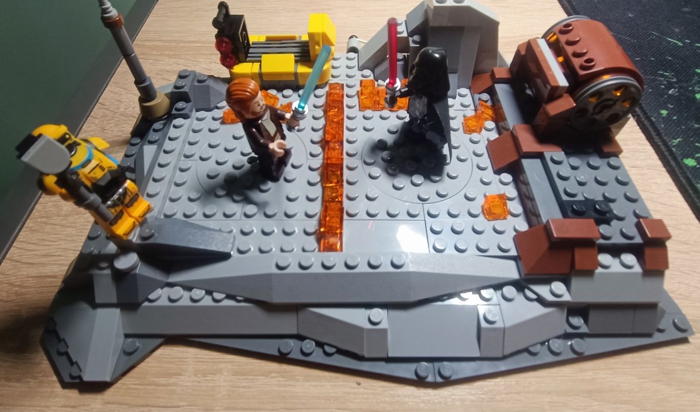 Lego Star Wars 75334 Obi-Wan Kenobi vs. Darth Vader