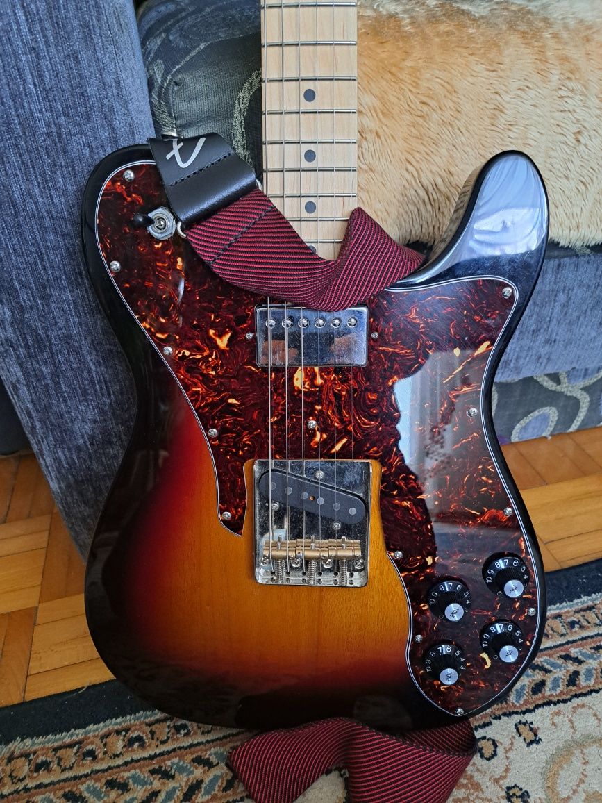 Gitara elektryczna Fender + pokrowiec