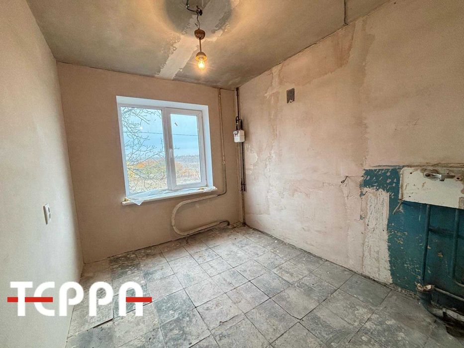 Продаж 2-кімнатної квартири під чистову обробку