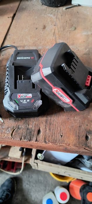 Bateria i ładowarka PARKSIDE