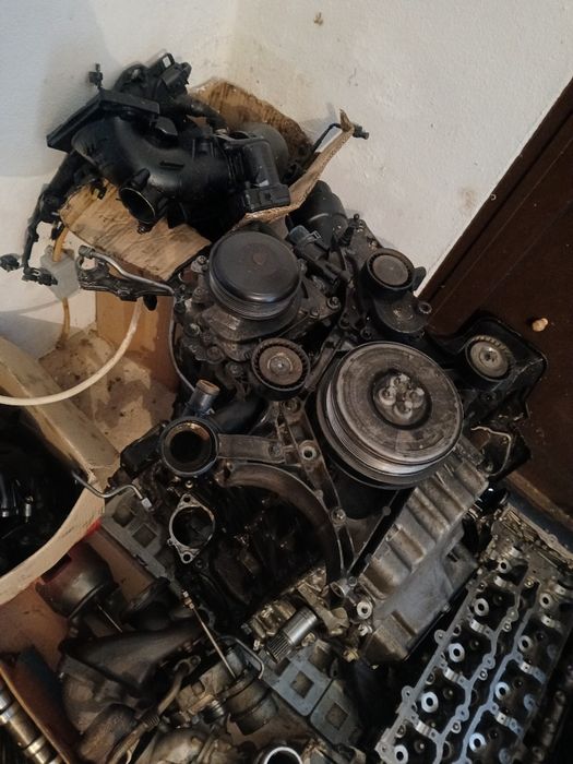 Peças de Motor completo Mercedes E250 cdi