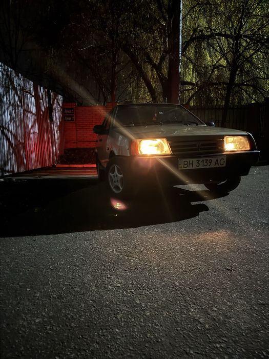 Ваз 2109 (8клоп)