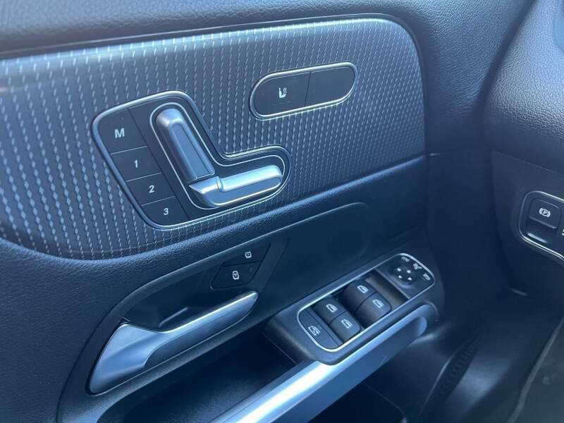 2020 Mercedes-Benz GLB