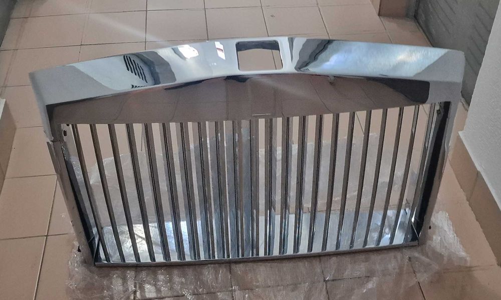 Grelha Frontal ORIGINAL para Modelos Rolls-Royce