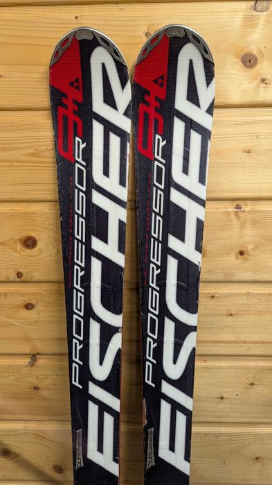 Narty FISCHER Progressor 175 cm + wiązanie FISCHER (720)