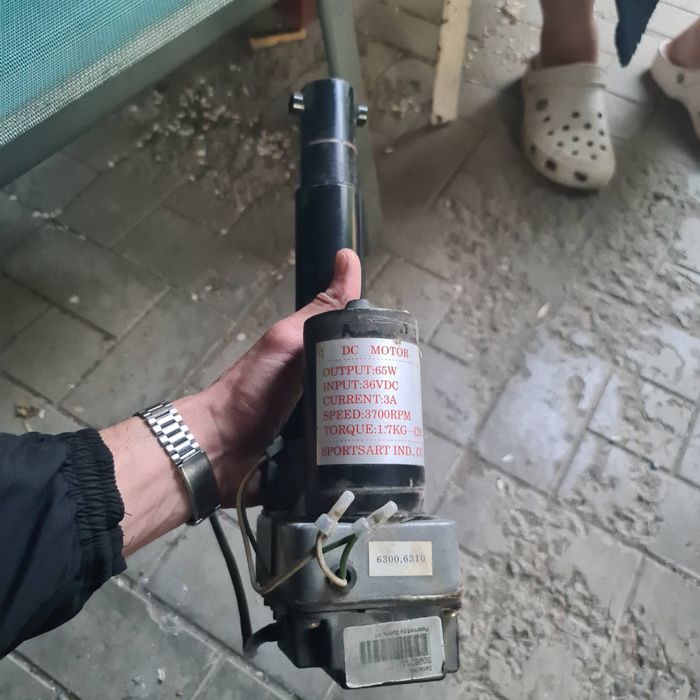 Подъёмный механизм беговой дорожки
