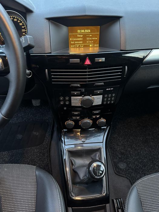 Продається гарний автомобіль