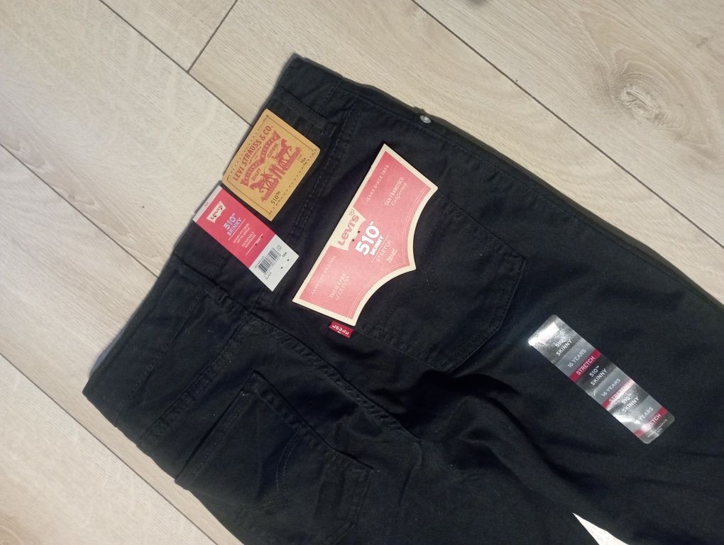 Nowe spodnie Levi's 510 czarne rurki skinny jeans S
