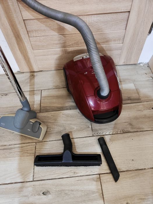 Odkurzacz workowy Elektrolux Bardzo mocny  stan bdb