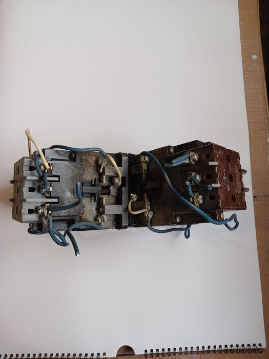 Магнитный пускатель ПМЕ 211 с тепловым реле