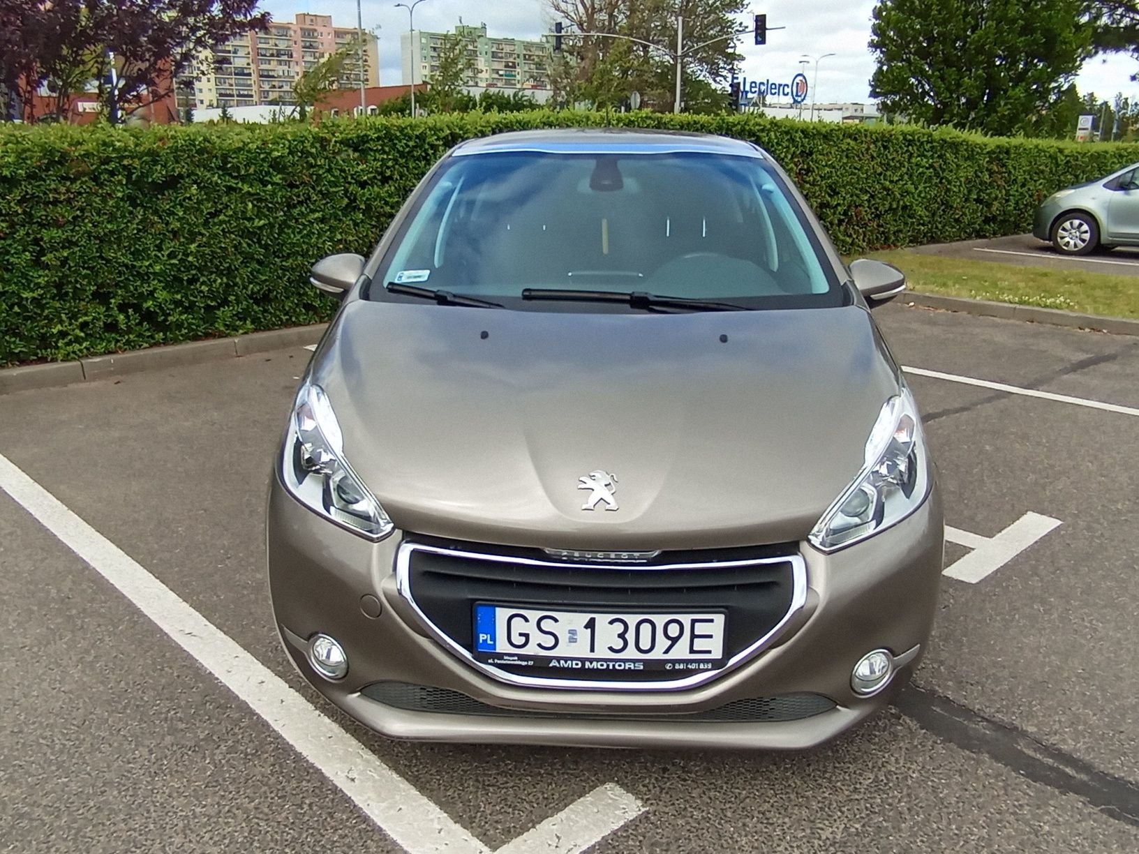 Peugeot 208 allure 2013 rok