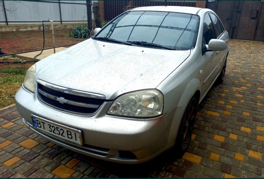 Продам Chevrolet Lacetti 1.8 газ/бензин