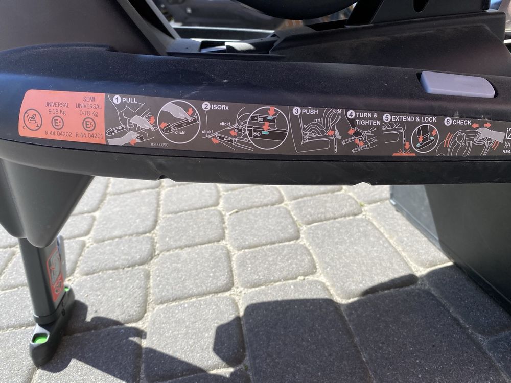 Fotelik BeSafe iZi Combi X4 isofix