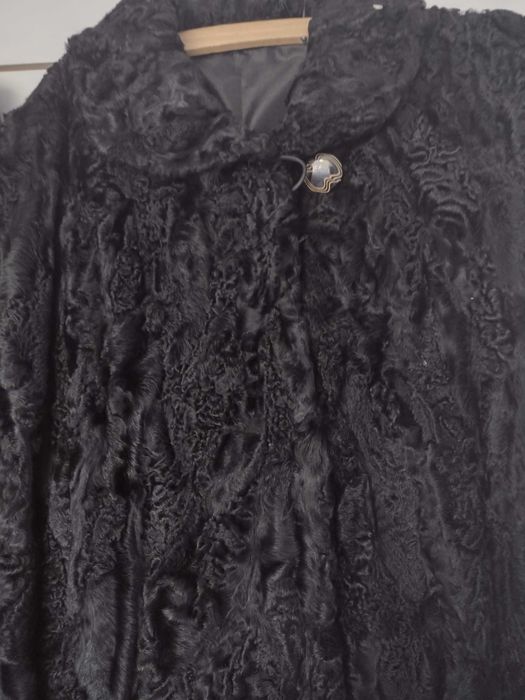 Sprzedam eleganckie futro damskie i kapelusz