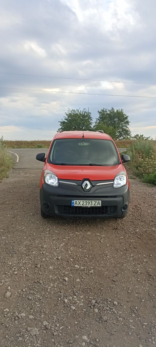 Renault kengo єлектричка 2016 р. Пасажир 5 місць  МАКСІ