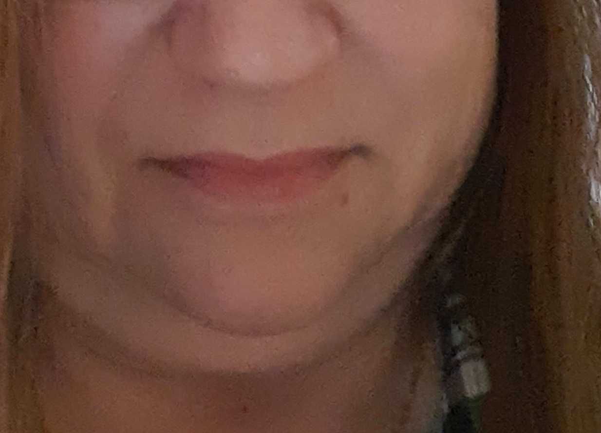 Liftingujący masażer do twarzy V-FACE,  HY-18