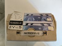 Pés apóio barras tejadilho Nordrive
