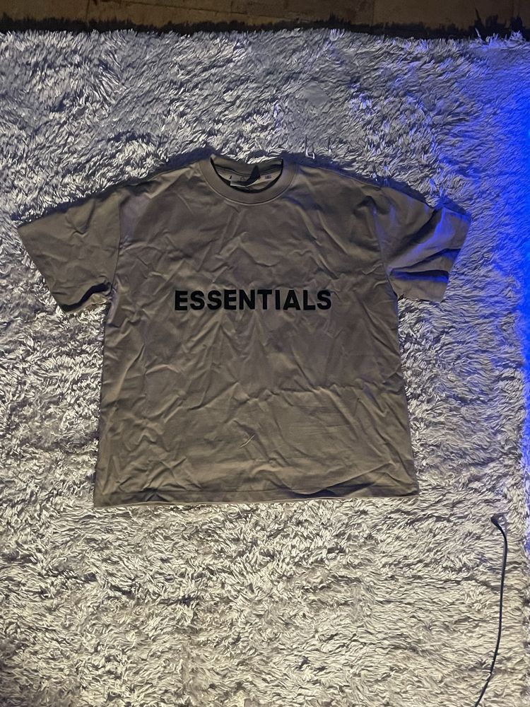 T shirt essentials