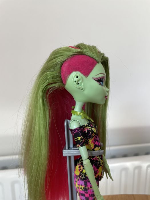 Венера Venus Mcflytrap Monster High лялька