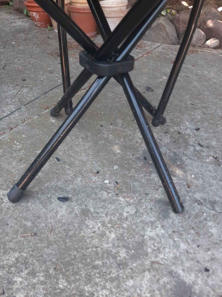 Uzywane krzesło wędkarskie skladane