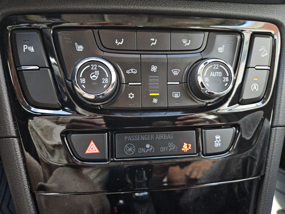 Opel Mokka 1.4 bezn *4x4 *140KM *Led *Bezkolizyjny