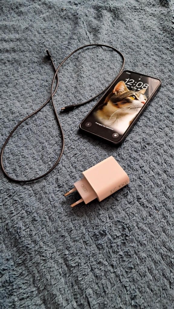 Sprzedam samsung s23 plus