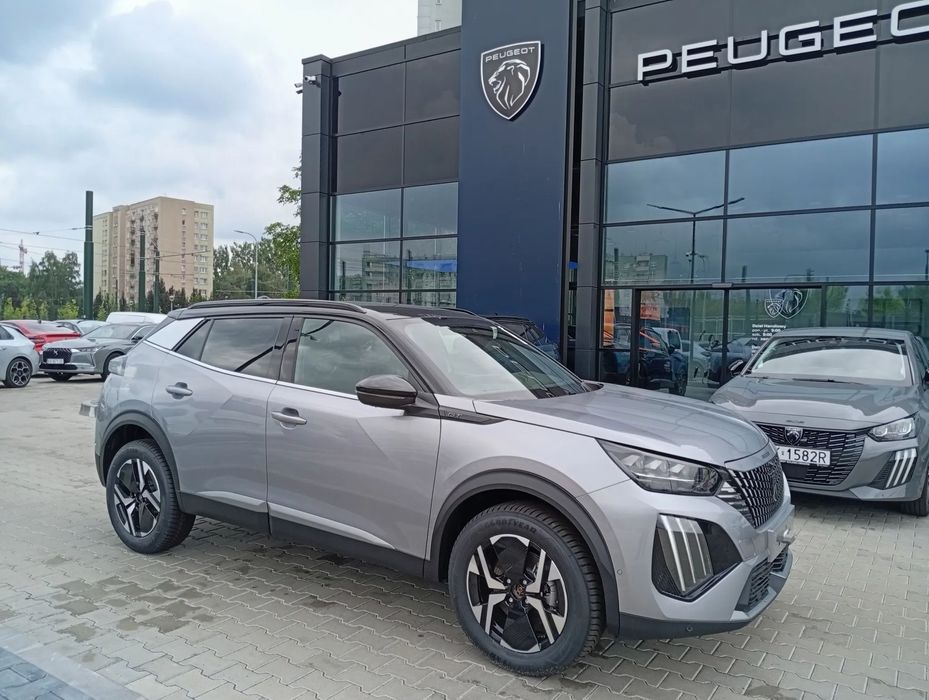 Peugeot 2008 GT Hybrid 145 e-DCS6, Alcantara