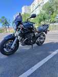 Suzuki Bandit 650  com Top Case 77 cvs