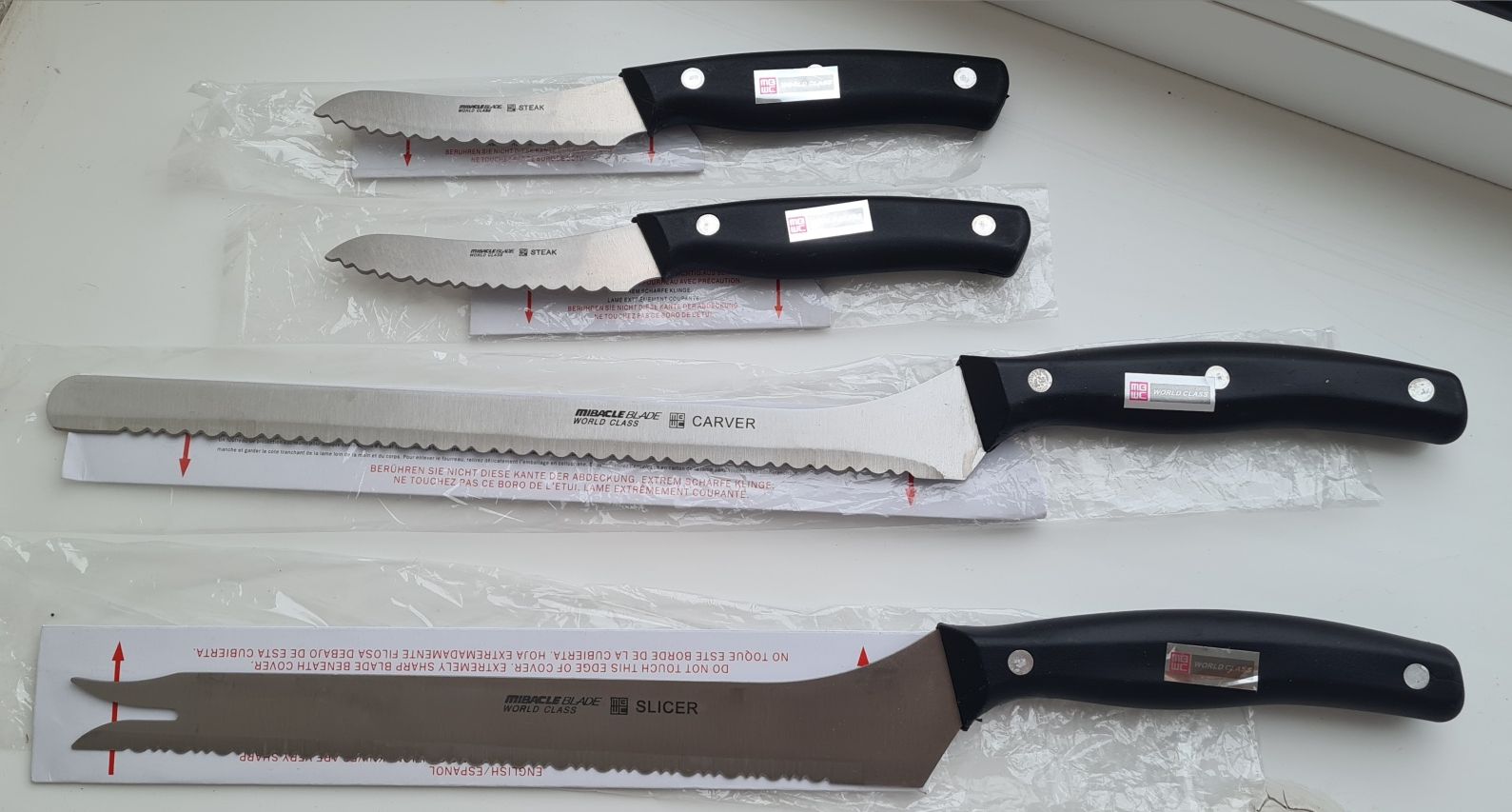 Продам ножи кухонные фирмы mibacle blade