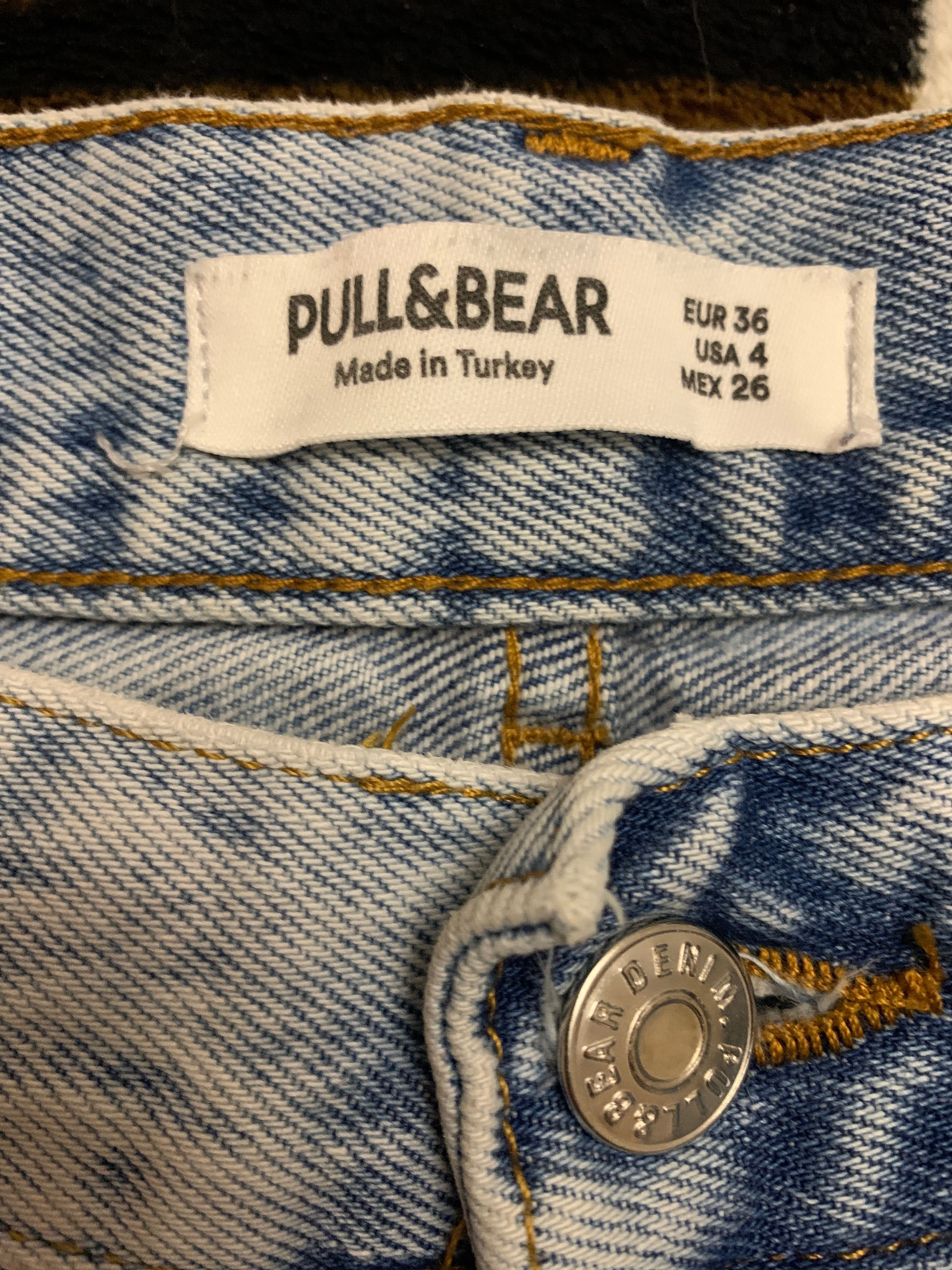 PULL&BEAR: модні, жіночі, рвані, турецькі джинси- розмір 36