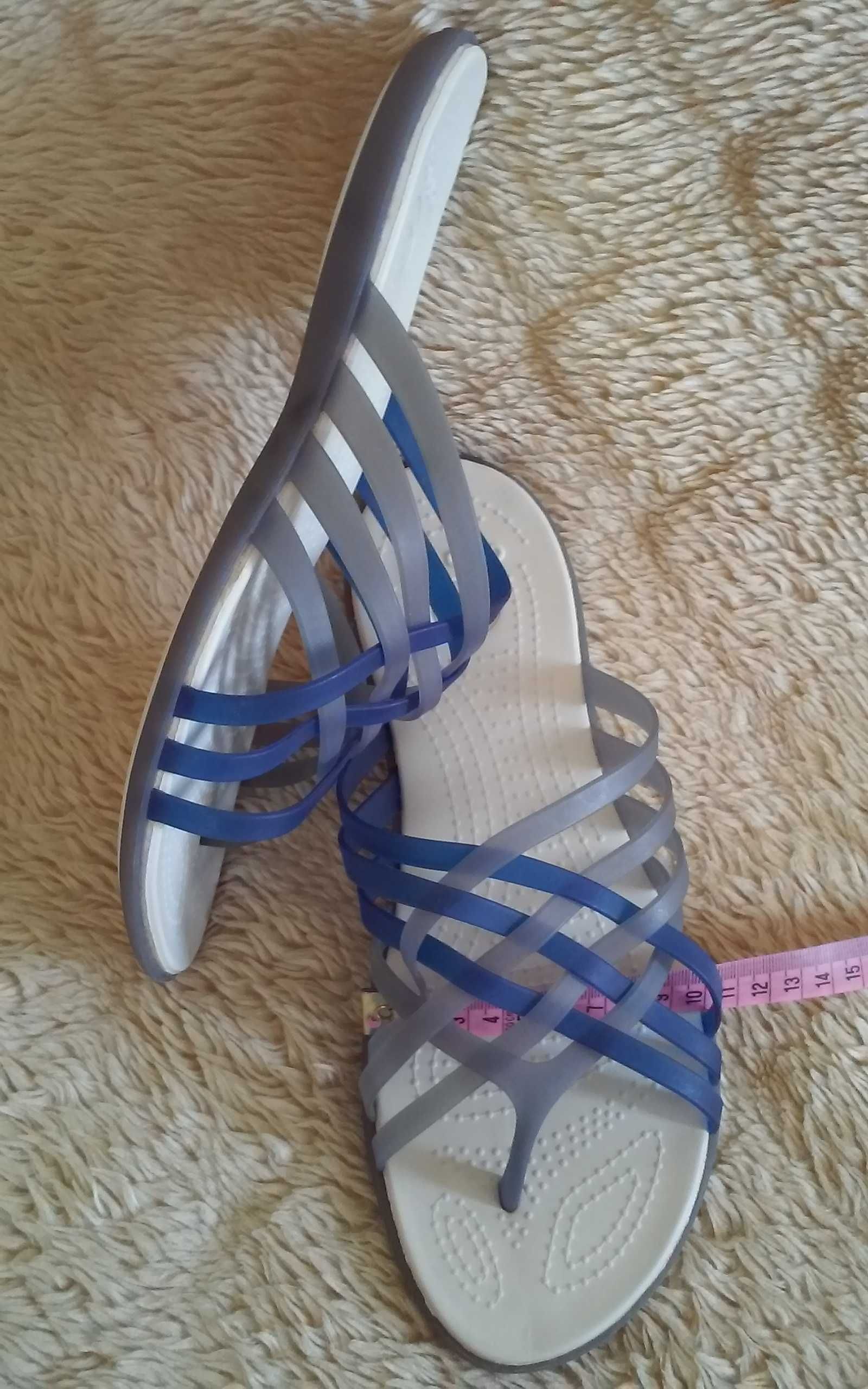 Klapki Crocs W 10 wkładka 27 cm.