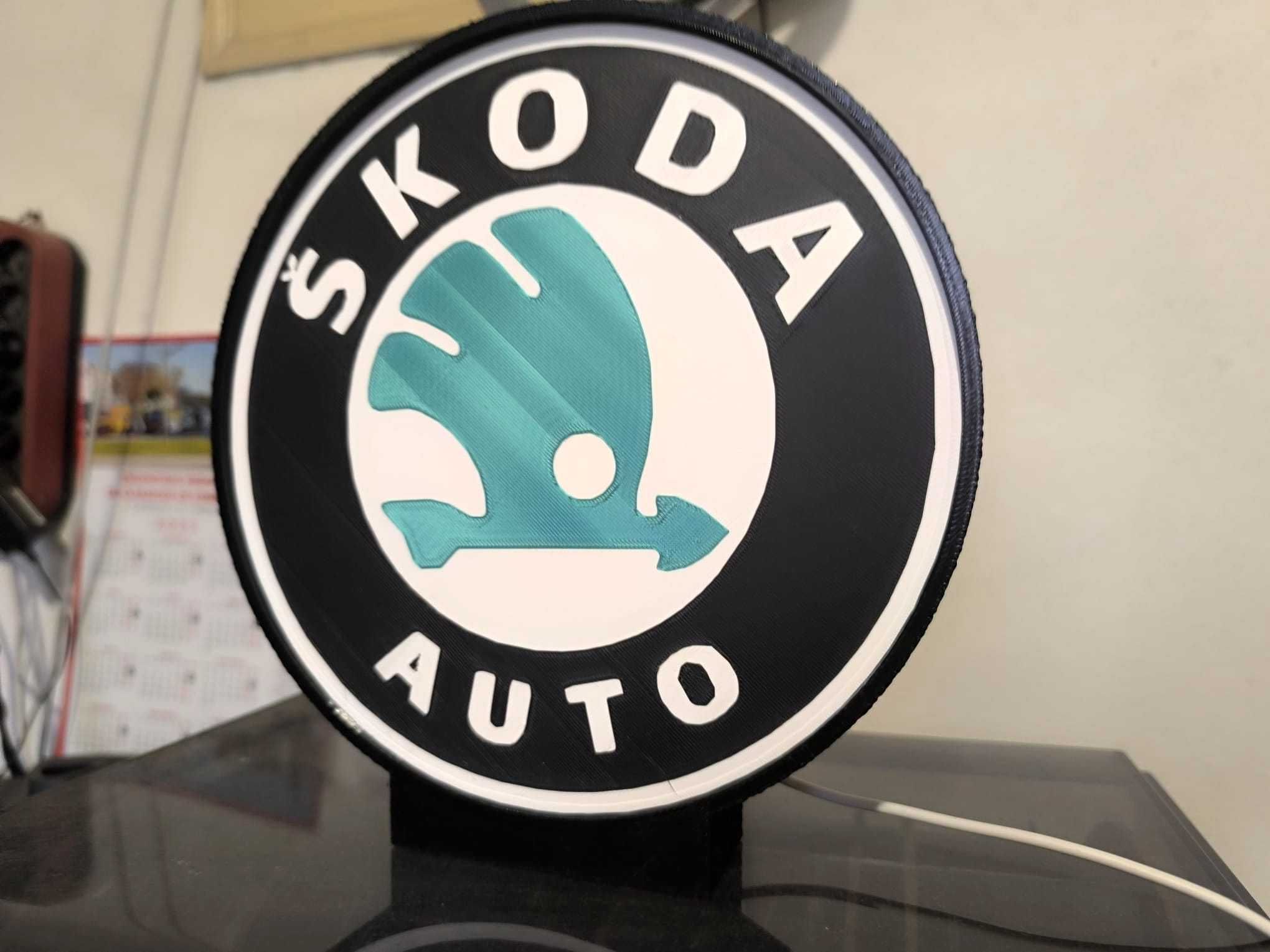 Luminaria decorativa / Lightbox Skoda (logo 90s)