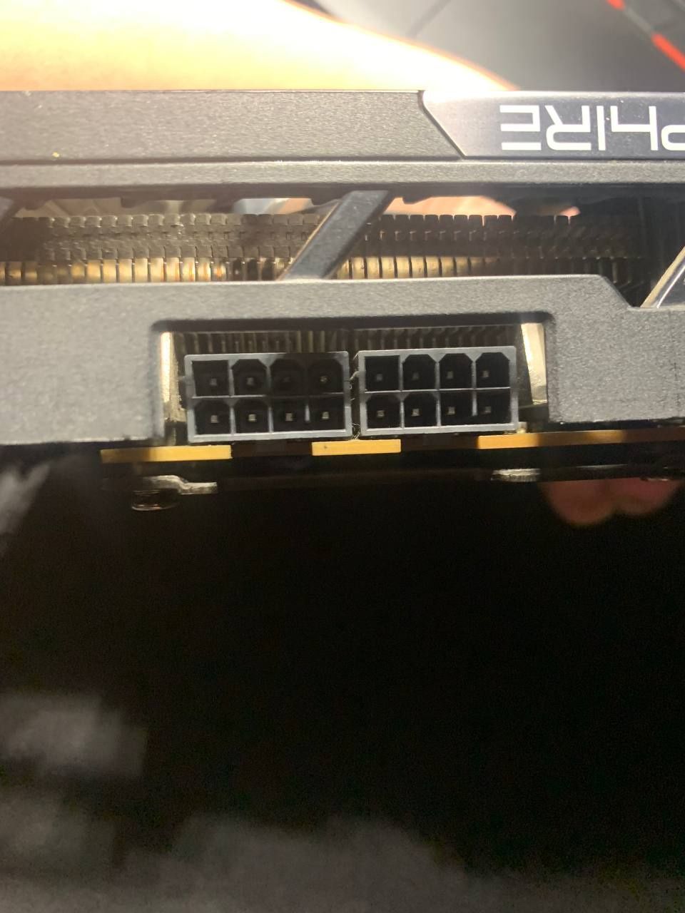 Продам Radeon R9 8Gb