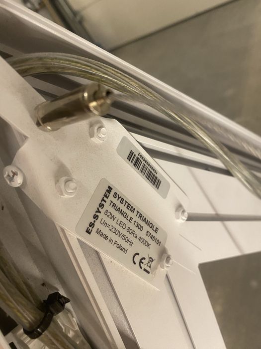 Lampy biurowe trojkąt  Geometric Ring Led 82W 4000k led 80Ra