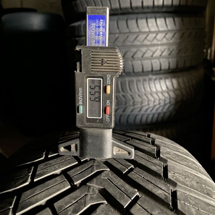 Шини 205/60/16 - 4шт Continental AllSeason Contact