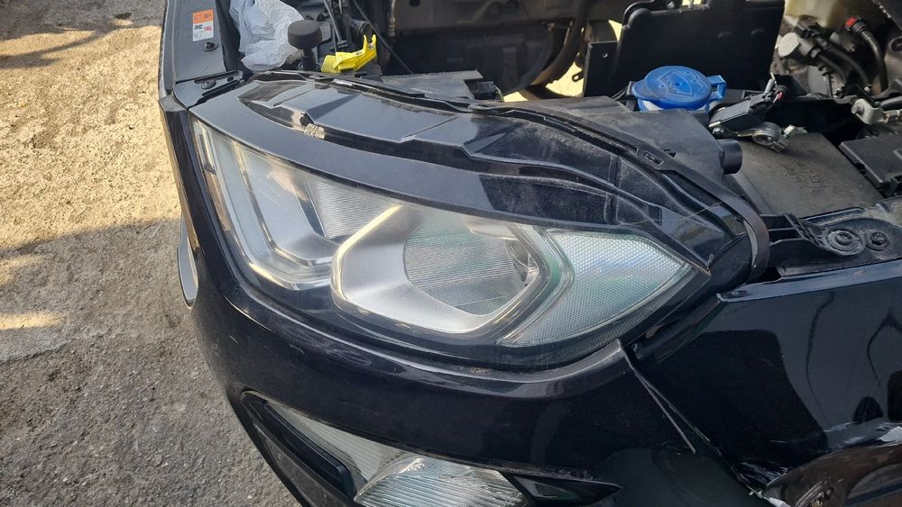 Ótica / farol esquerda FORD EcoSport