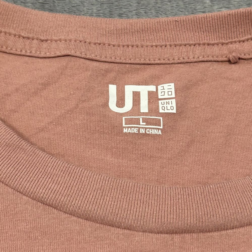 Koszulka Uniqlo x Demon Slayer pocket mini logo print