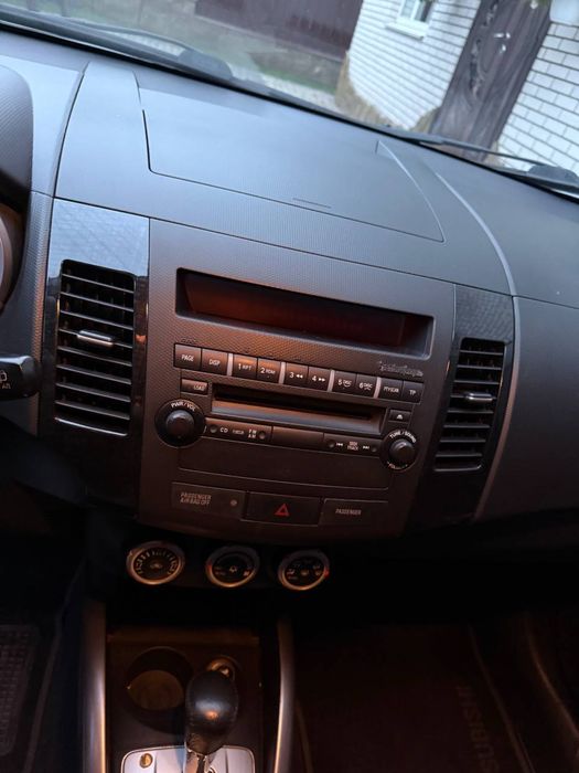 Mitsubishi outlander XL 2009 рік 1 власник