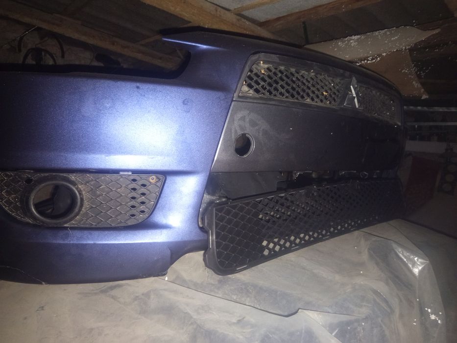 Бампер Mitsubishi lancer 10