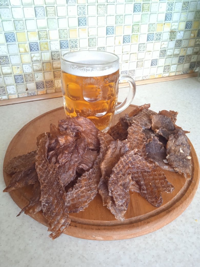 Мясные снеки (куриные и свиные)