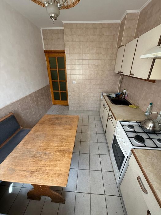 Продаю 2х комнатную квартиру в Центре.