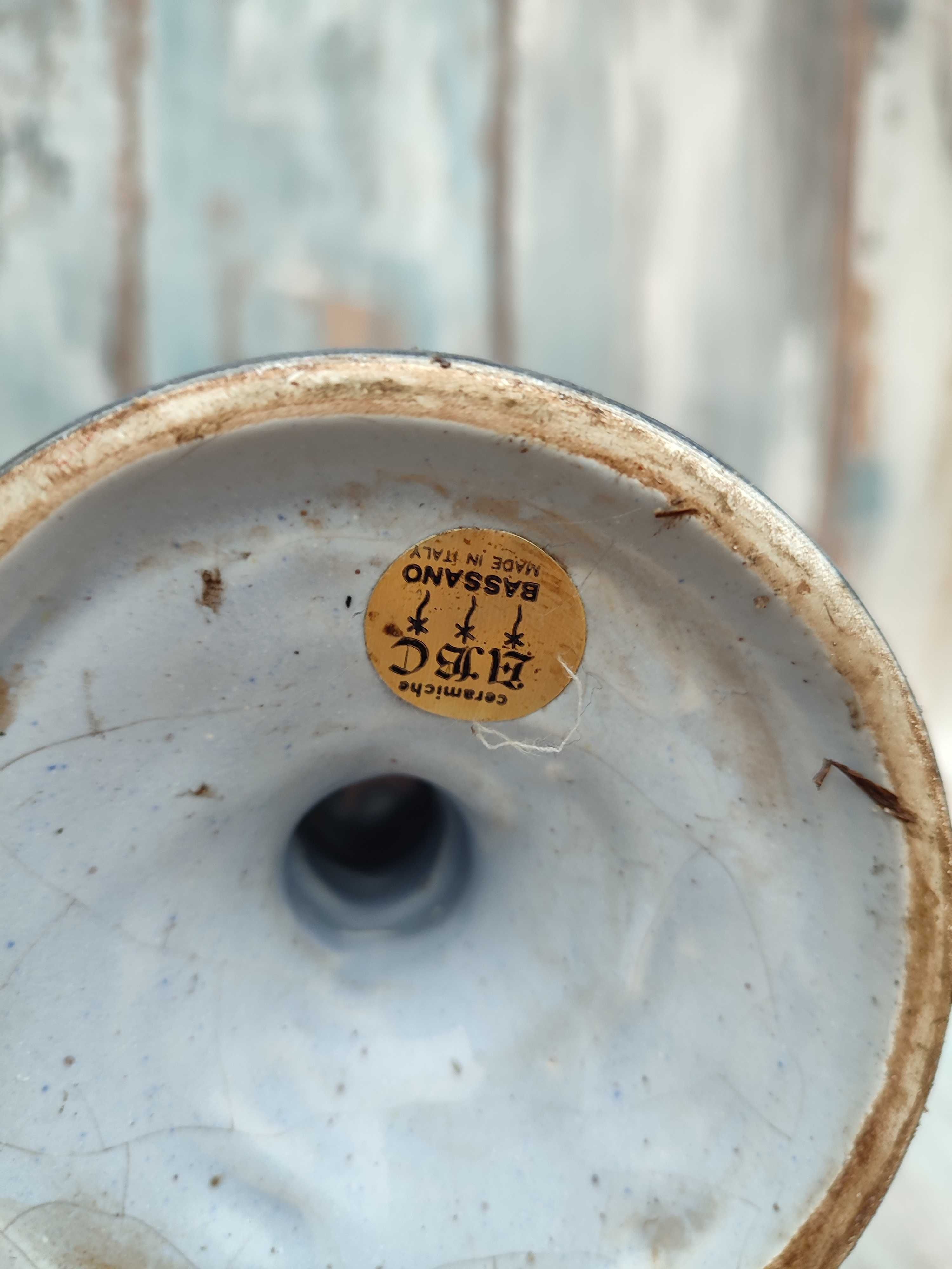 Ceramiczny pojemnik na nodze - Bassano - etykieta Włochy