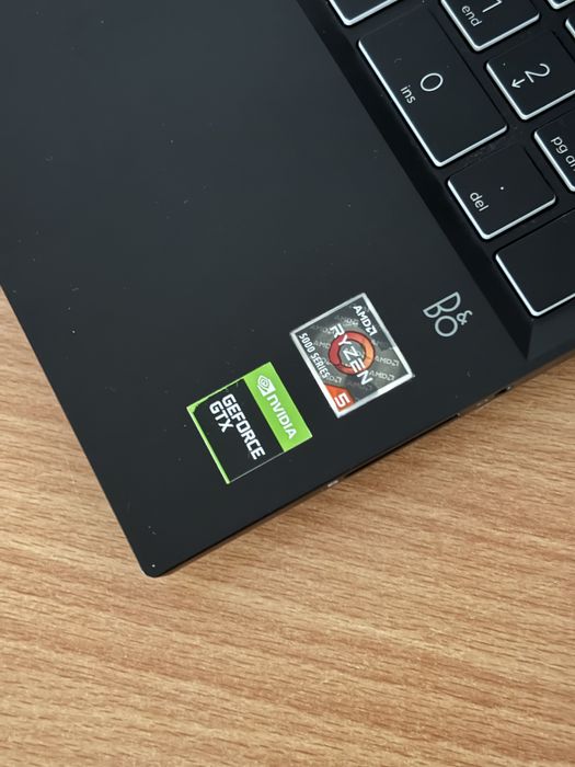 PC HP Pavilion Gaming (como novo)